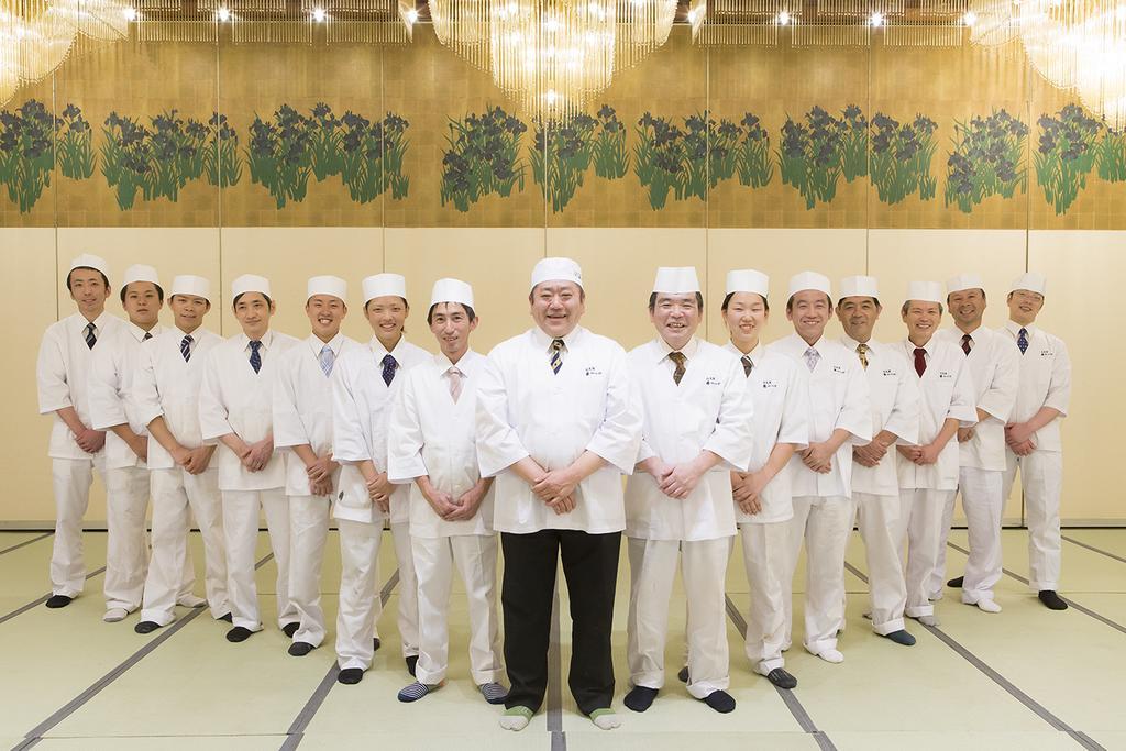 Kasenkyo Izutsuya Hotel Shin'onsen Bagian luar foto