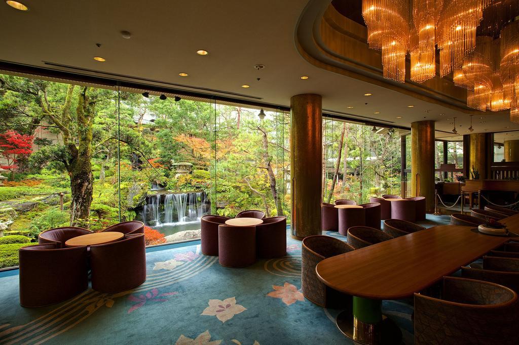 Kasenkyo Izutsuya Hotel Shin'onsen Bagian luar foto